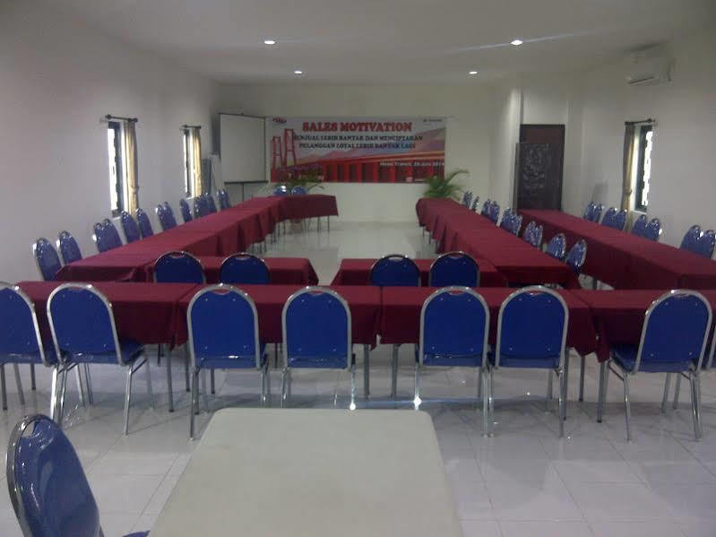 Hotel Transit Pasuruan Exterior photo
